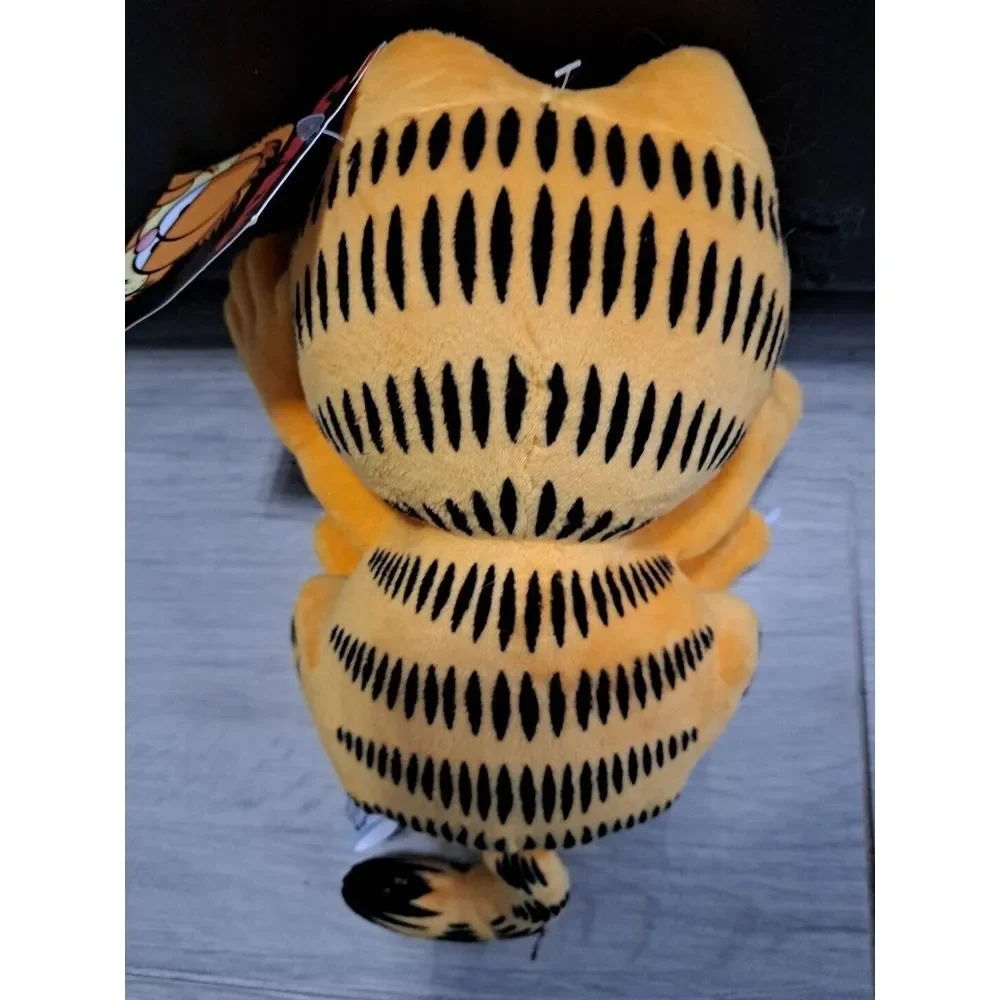 Kidrobot‎ Garfield 8
